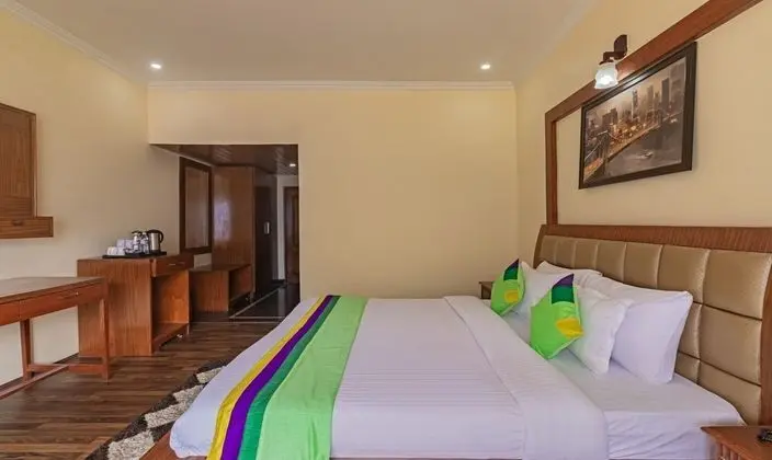 Deluxe Tek Büyük Yataklı Oda, Balkon