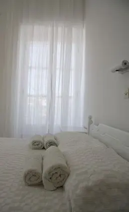 Economy Tek Büyük Yataklı Oda