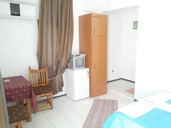 Standart Oda, Havuz Manzaralı