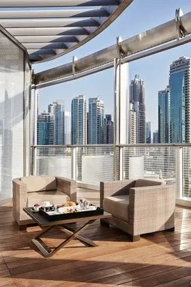Premier Süit, Balkon (Armani)