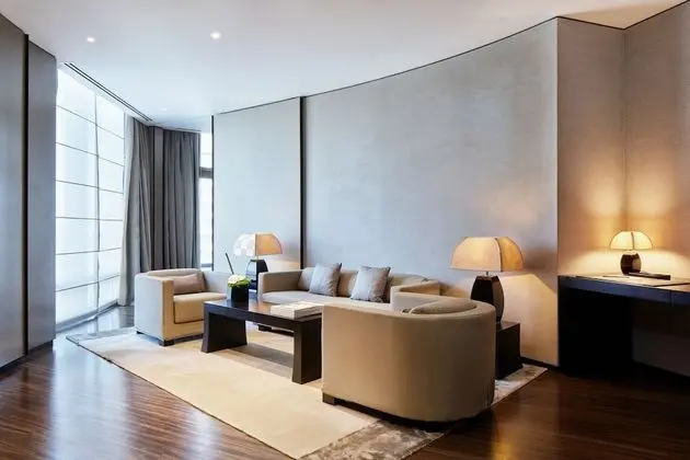 Premier Süit, Balkon (Armani)