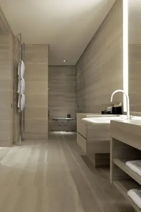 Deluxe Oda, 1 En Büyük (King) Boy Yatak