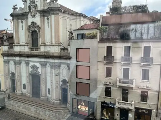 Deluxe Oda, 1 En Büyük (King) Boy Yatak