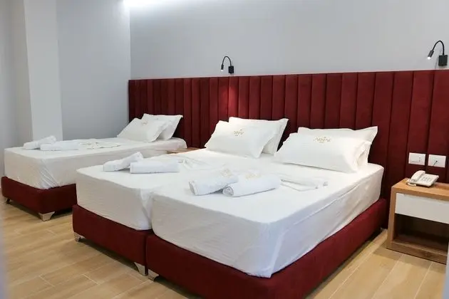 Üç Kişilik Oda, Balkon