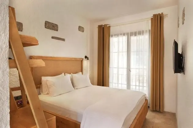 Deluxe French Oda, Sokak Manzaralı, Fransız Balkonlu