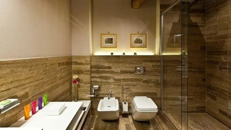 Classic Tek Büyük Yataklı Oda