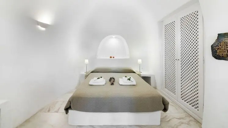 Honeymoon Suite, Hot Tub