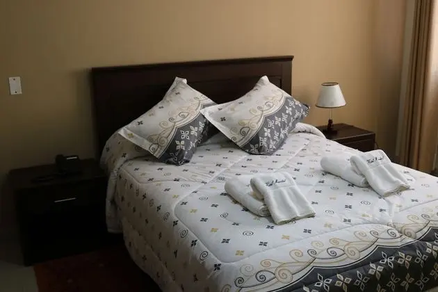 Tek Büyük Yataklı Oda, 1 Çift Kişilik Yatak