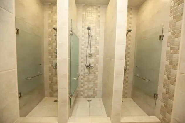 Basic Ortak Ranzalı Oda, Sadece erkekler için