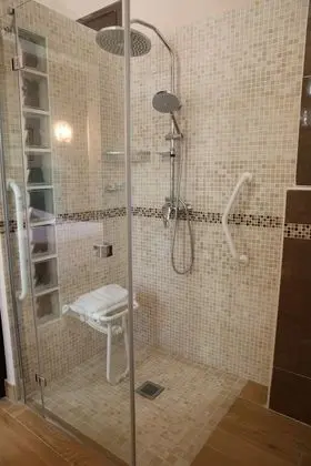 Junior Süit, Bahçe Manzaralı (2- 4 PAX)