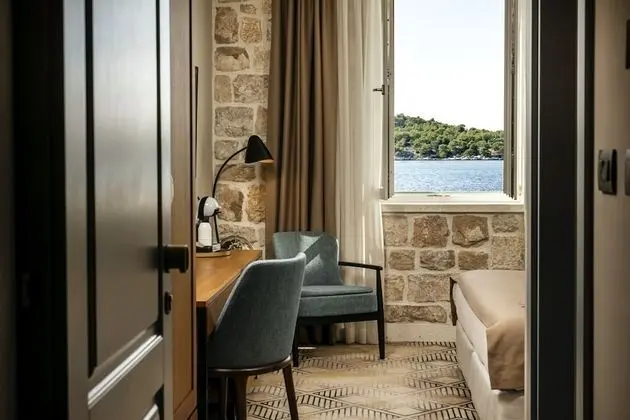 Superior Tek Büyük veya İki Ayrı Yataklı Oda, Deniz Manzaralı
