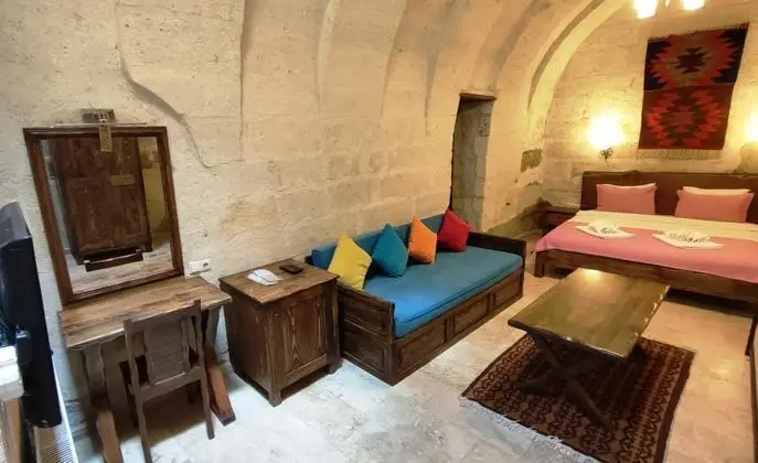 Deluxe Taş Oda, Manzarasız