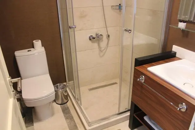 Standart Üç Kişilik Oda, Şehir Manzaralı