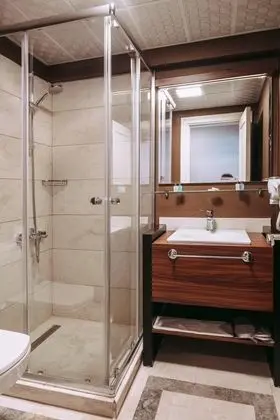 Standart Üç Kişilik Oda, Şehir Manzaralı