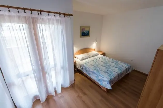 Apart Daire (Armitage - family friendly - A1(4))