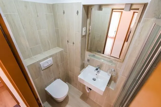 Apart Daire (Armitage - family friendly - A1(4))
