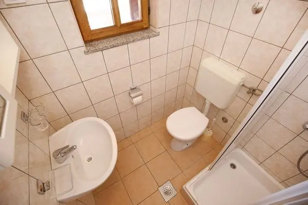 Apart Daire (Armitage - family friendly - A3(2+1))
