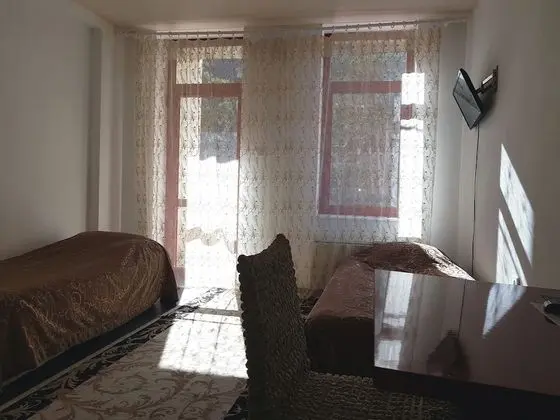 Economy Tek Büyük veya İki Ayrı Yataklı Oda, 2 Tek Kişilik Yatak, Avlu Manzaralı