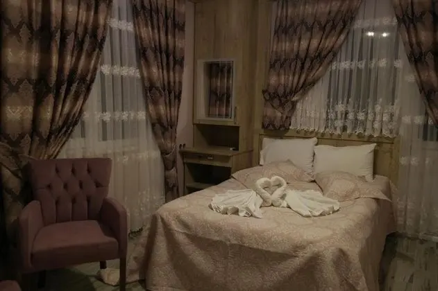 Şömineli Deluxe Oda, Bahçe Manzaralı