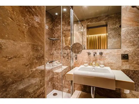 Çift ​​kişilik Connecting Room