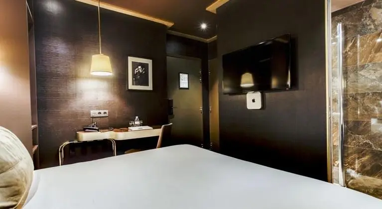 Çift ​​kişilik Superior