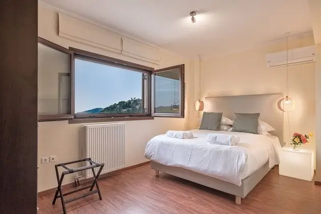 Villa, Dağ Manzaralı