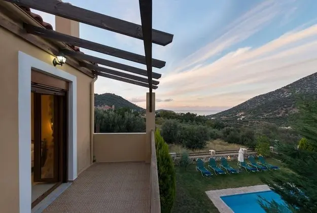 Villa, 3 Yatak Odası, Kişiye Özel Havuzlu