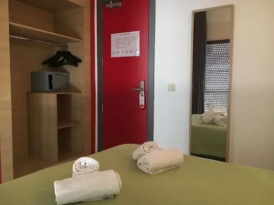 Tek Kişilik Oda (interior, no views)