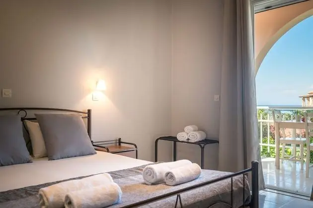 Stüdyo, Deniz Manzaralı