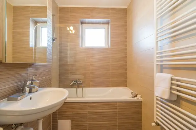 Junior Suit Standard