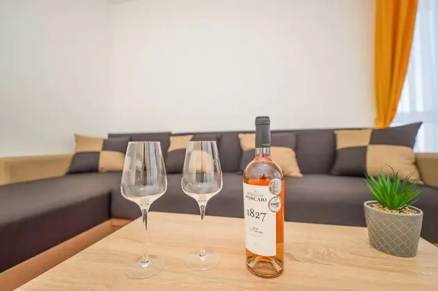 Junior Suit Standard