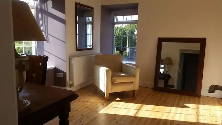 Tek Büyük Yataklı Oda (1)