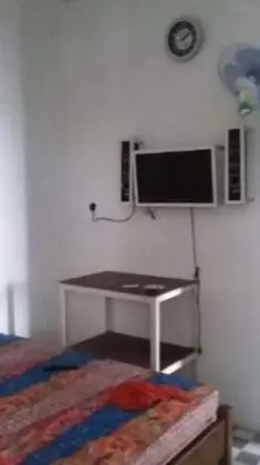 Economy Tek Büyük Yataklı Oda