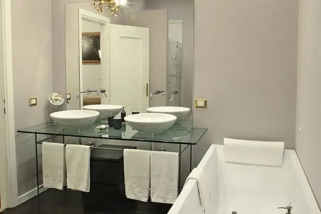 Junior Stüdyo Süit, Sıcak Su Havuzu