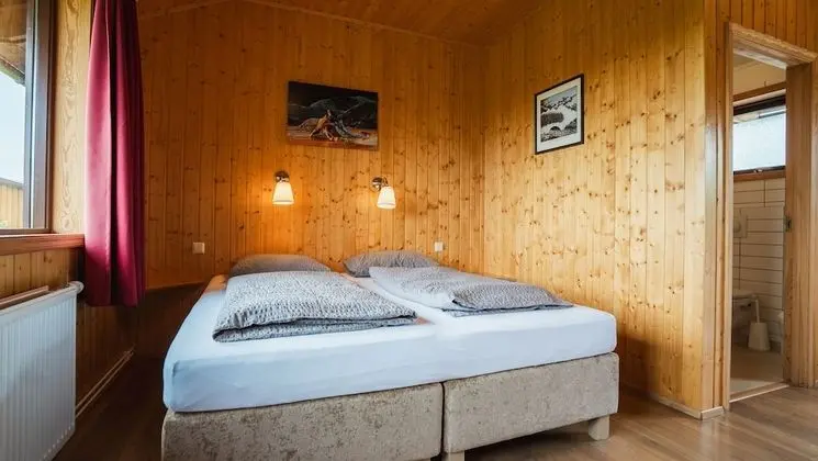 Üç Kişilik Oda, 3 Tek Kişilik Yatak, Özel Banyo