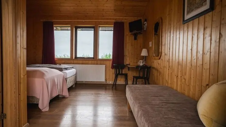 Üç Kişilik Oda, 3 Tek Kişilik Yatak, Özel Banyo