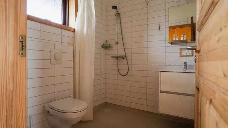 Üç Kişilik Oda, 3 Tek Kişilik Yatak, Özel Banyo