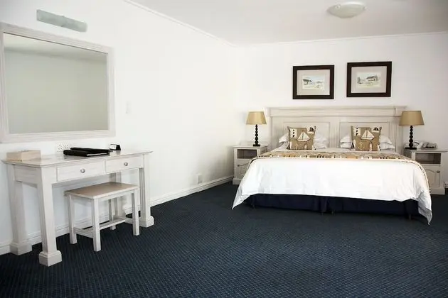 Standard Oda, Havuz Manzaralı, Zemin Kat