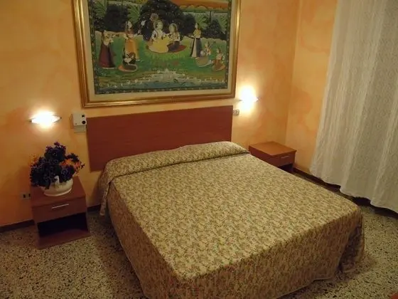 Standard Dört Kişilik Oda