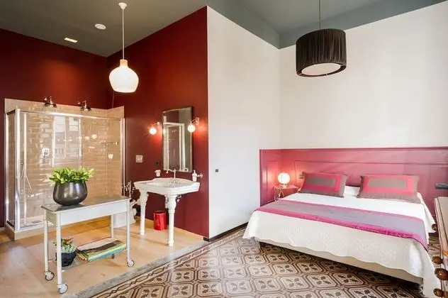 Deluxe Tek Büyük Yataklı Oda