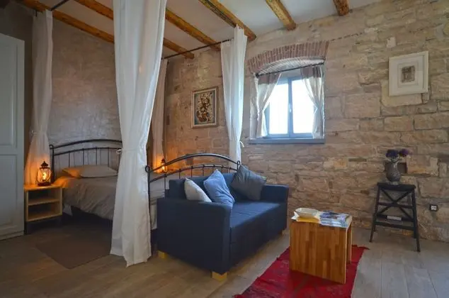 Stüdyo, Deniz Manzaralı