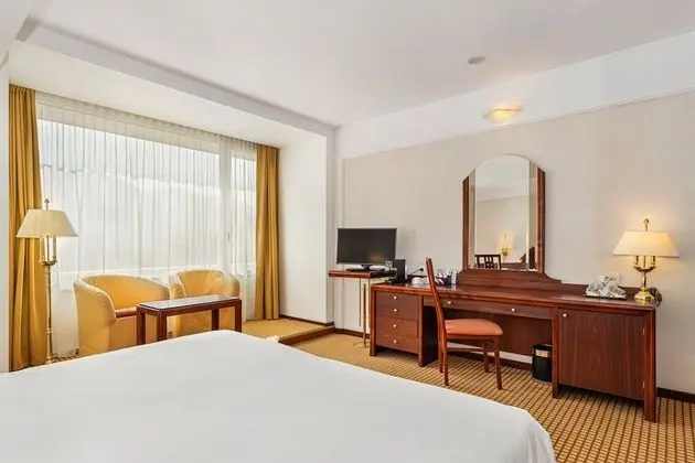 Executive King Room with SPA access