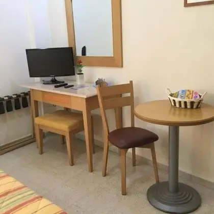 Oda, 2 Tek Kişilik Yatak