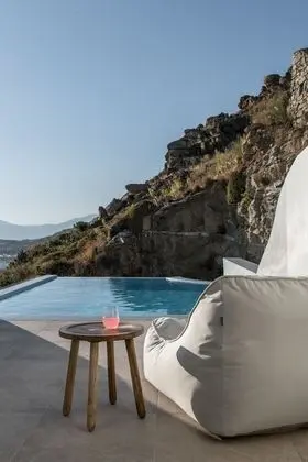 Superior Tek Büyük Yataklı Oda, Kişiye Özel Havuzlu, Deniz Manzaralı