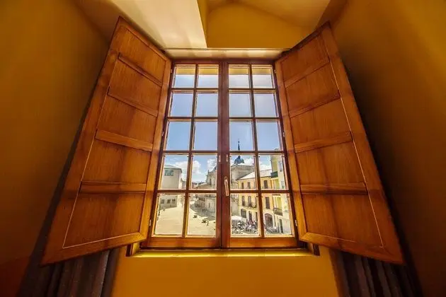 1 Çift Kişilik Veya 2 Tek Kişilik Yatak Standard