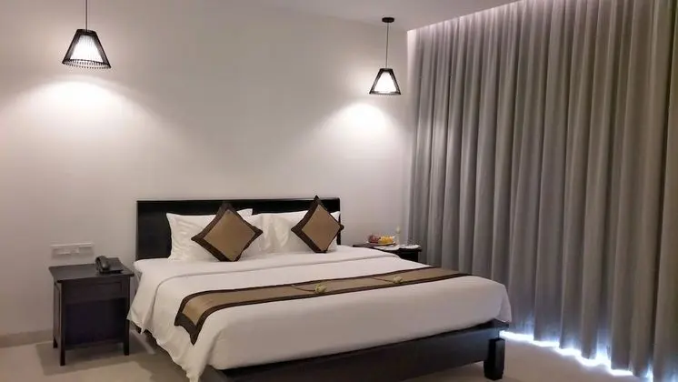 Landmark Room