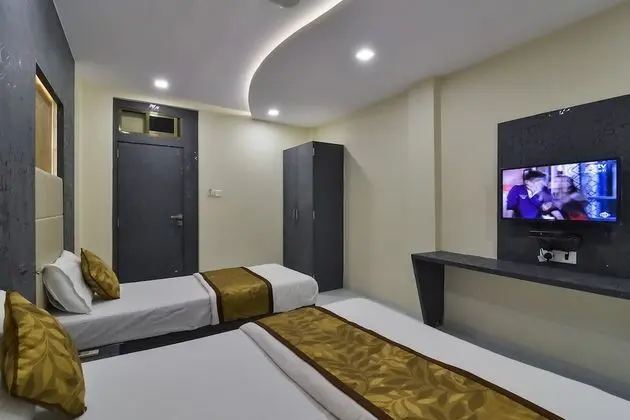Deluxe Üç Kişilik Oda