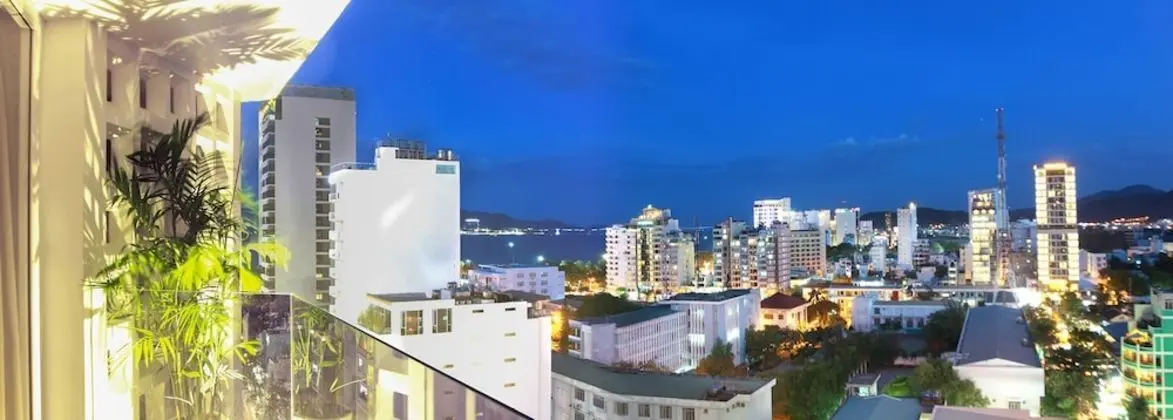 Executive Tek Büyük veya İki Ayrı Yataklı Oda, Balkon, Şehir Manzaralı