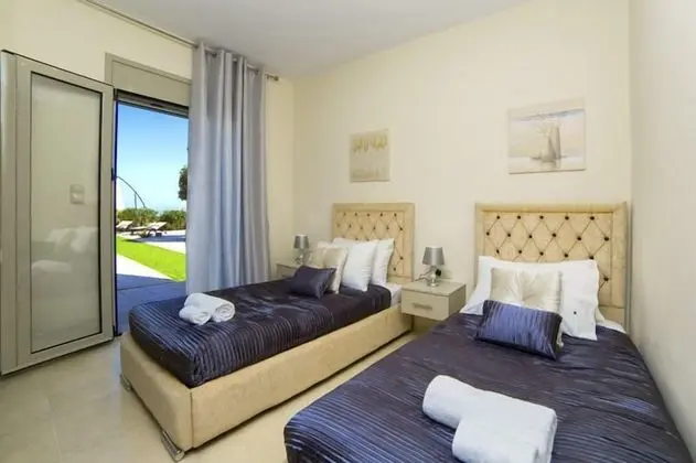 Villa, 4 Yatak Odası, Deniz Manzaralı (Mint)