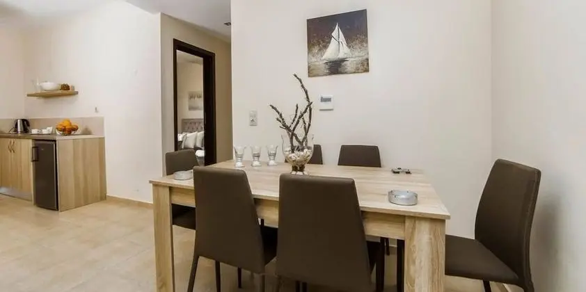 Villa, 4 Yatak Odası, Deniz Manzaralı (Mint)
